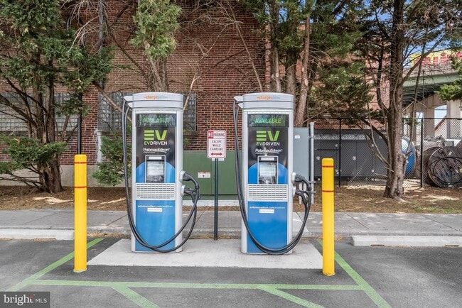 Building Photo - 13 N Allegany St