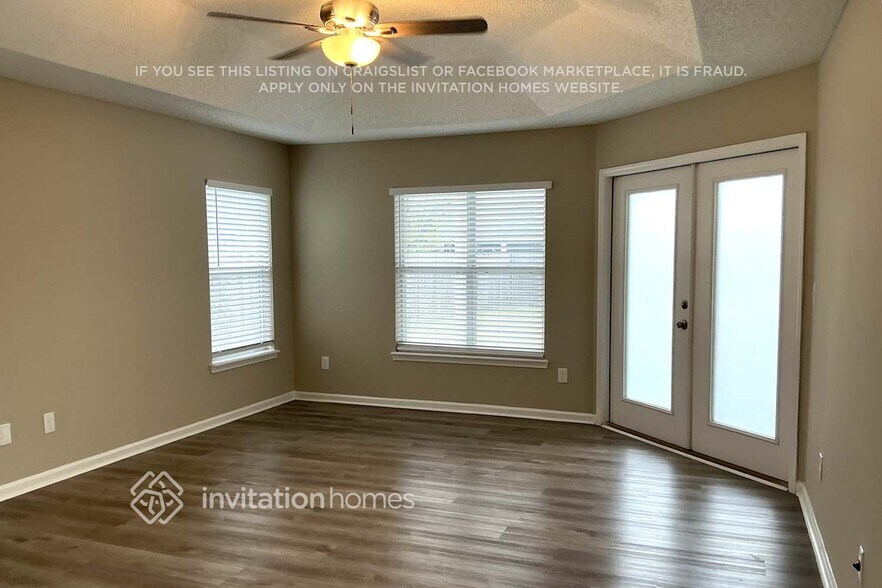 Building Photo - 601 Thornberry Rd