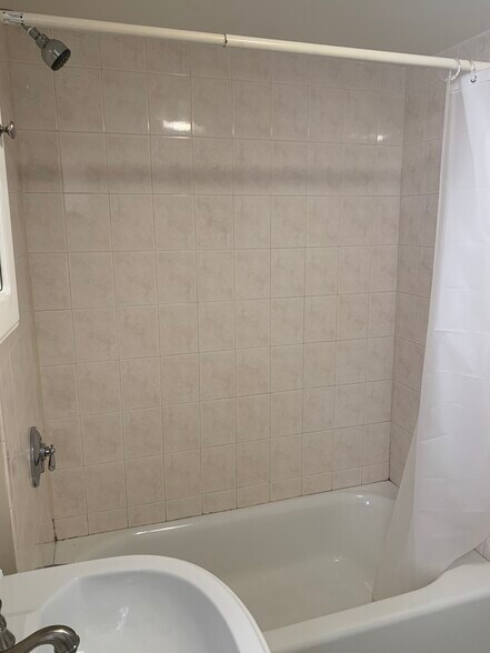 Building Photo - 45 Union St