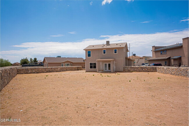Building Photo - 3274 Maple Point Dr