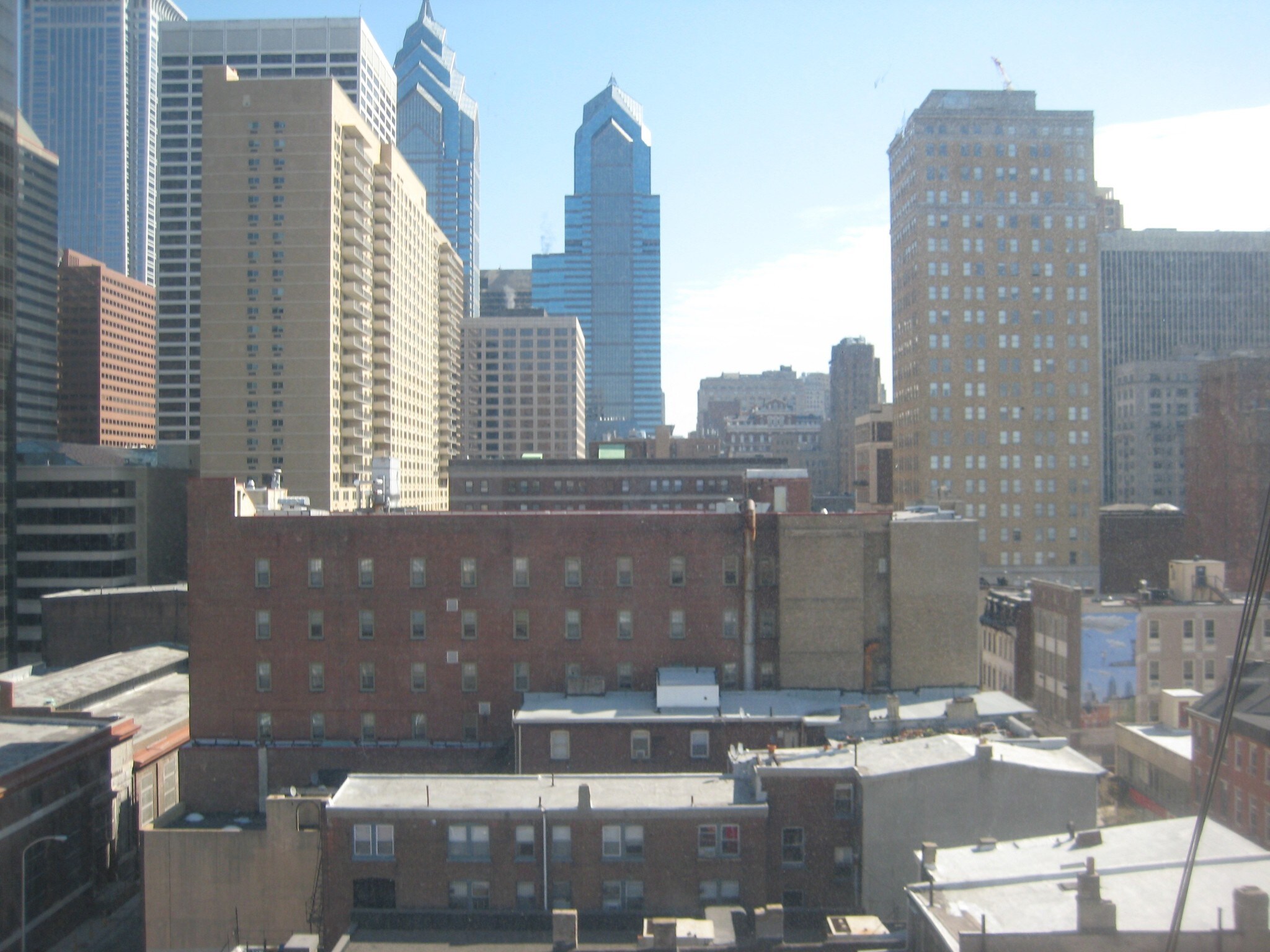 Building Photo - 2101 Chestnut St