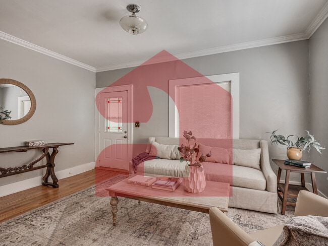 Building Photo - 1501 Gladstone Terrace