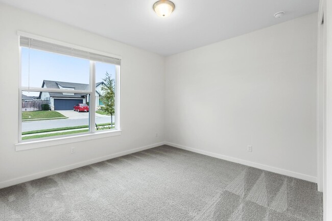 Building Photo - 150 Samuel Blair Pass