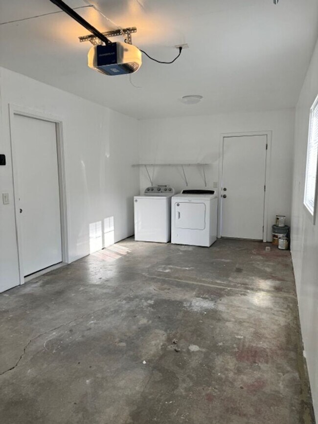 Building Photo - Beautiful Home / Concord CA