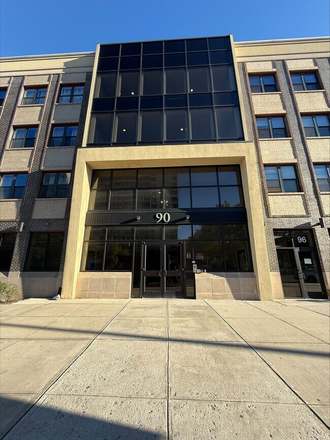 Building Photo - 90 CLINTON Ave