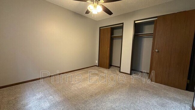 Building Photo - 4521 Madison Ave