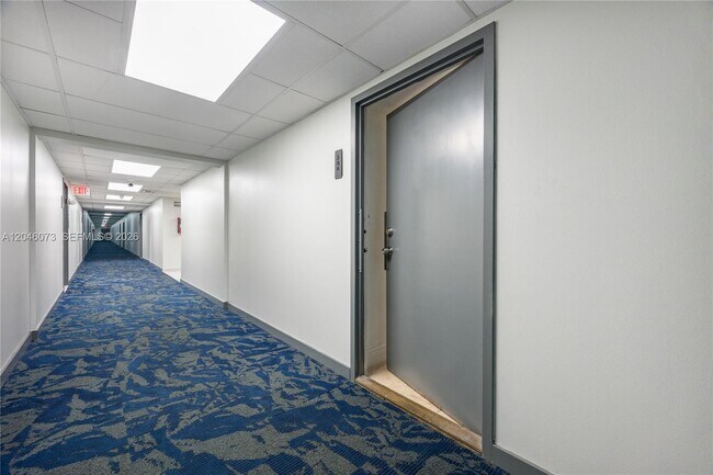 Building Photo - 701 Three Islands Boulevard