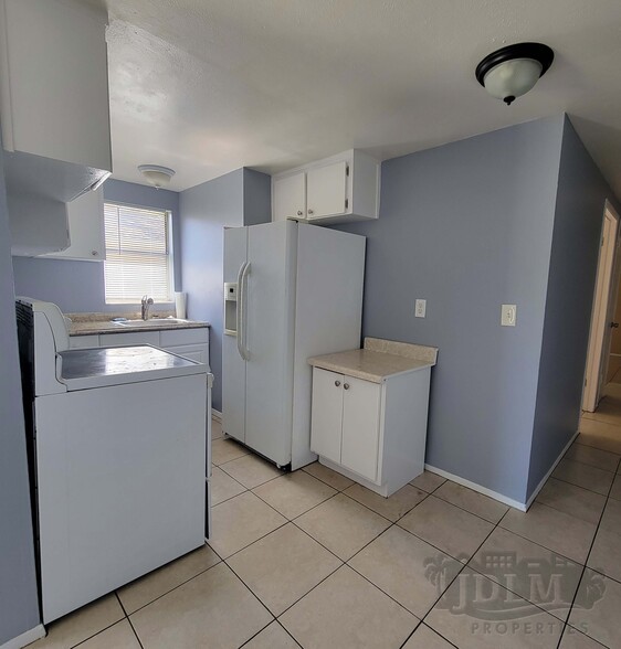 Building Photo - 3810 N 56th St