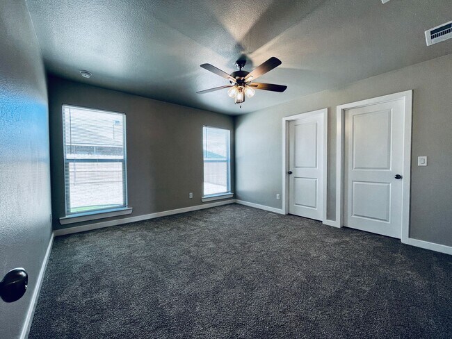 Building Photo - JULY PRE-LEASE! 3/2/2 Harvest Subdivision in Wolfforth