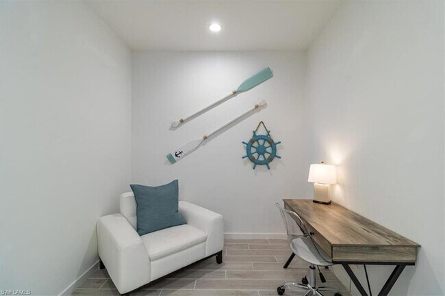 Building Photo - 13021 Pembroke Dr
