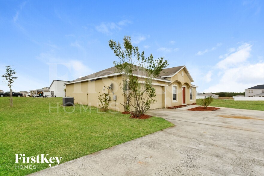 Building Photo - 2189 Rio Grande Canyon Loop