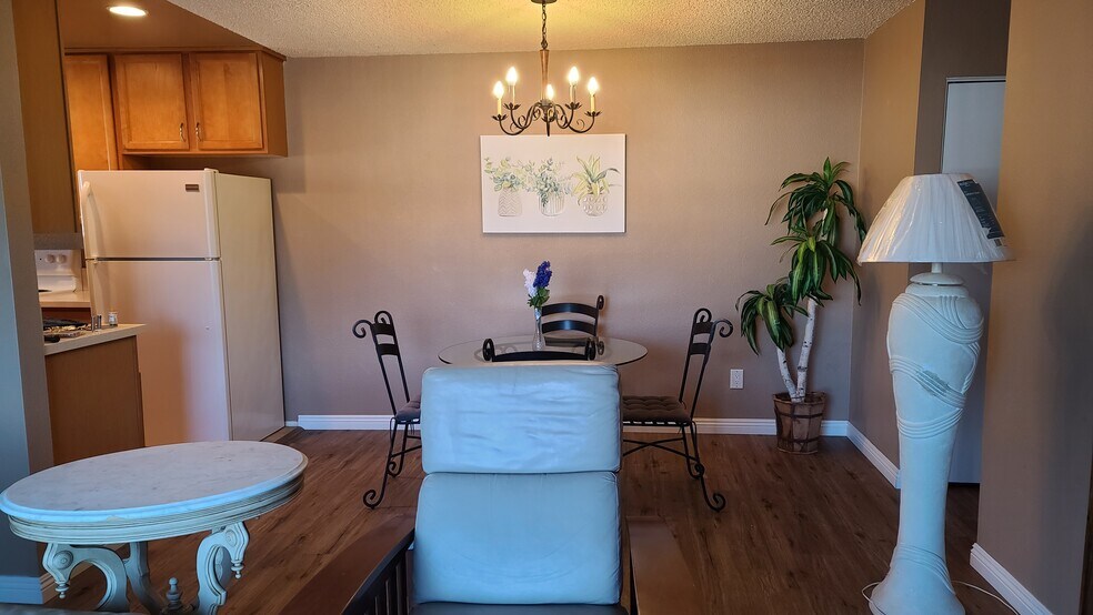 dining area - 7831 Camino Noguera