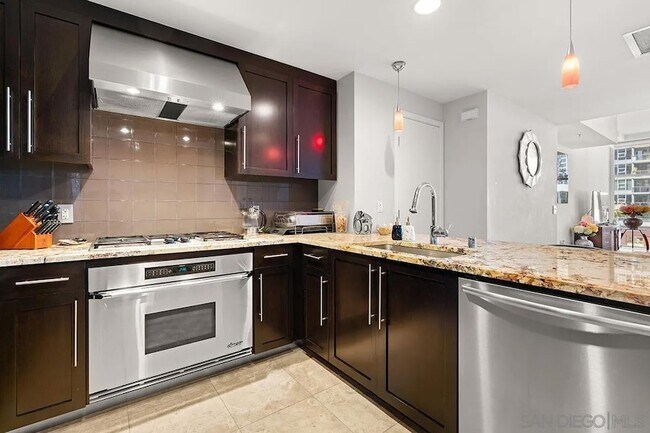 Building Photo - 1262 Kettner Blvd