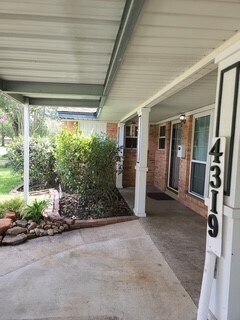 Building Photo - 4319 Benning Dr