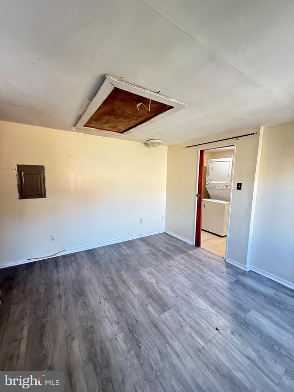 Building Photo - 557 Powderhorn Rd