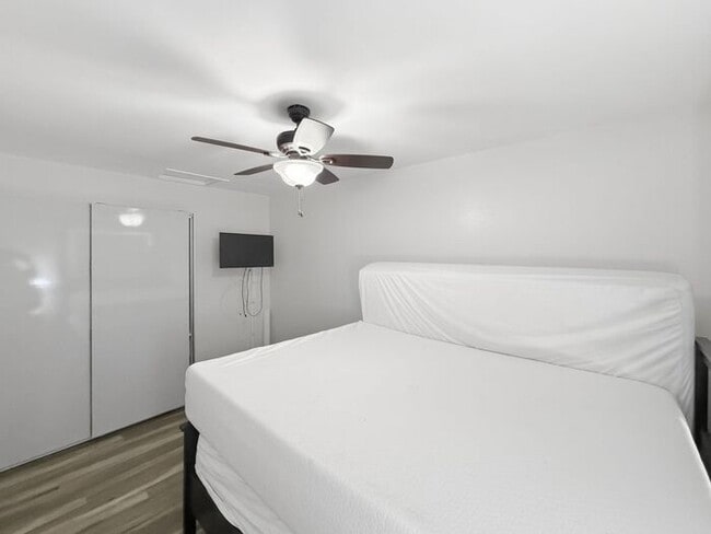 Building Photo - Townhome in the heart of Tempe!