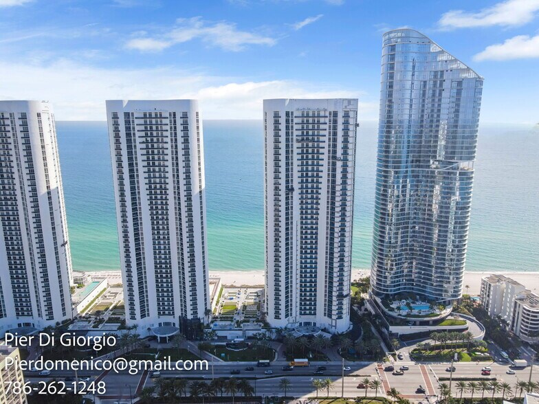 Building Photo - 100 Bayview Dr