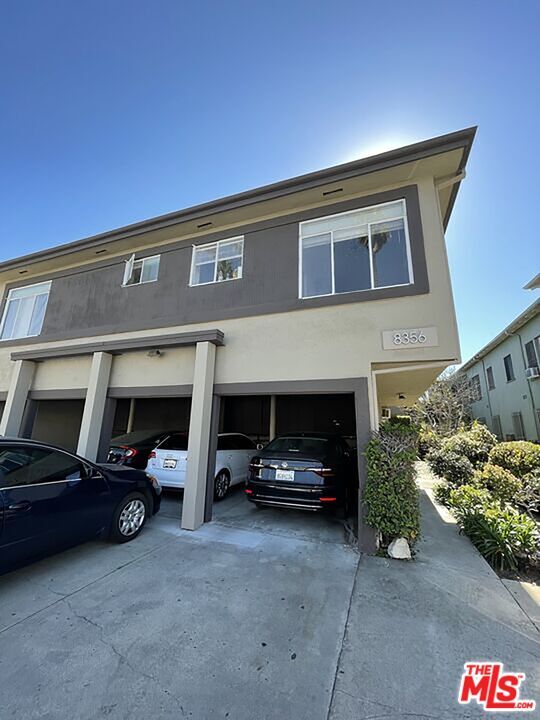 Building Photo - 8356 Blackburn Ave