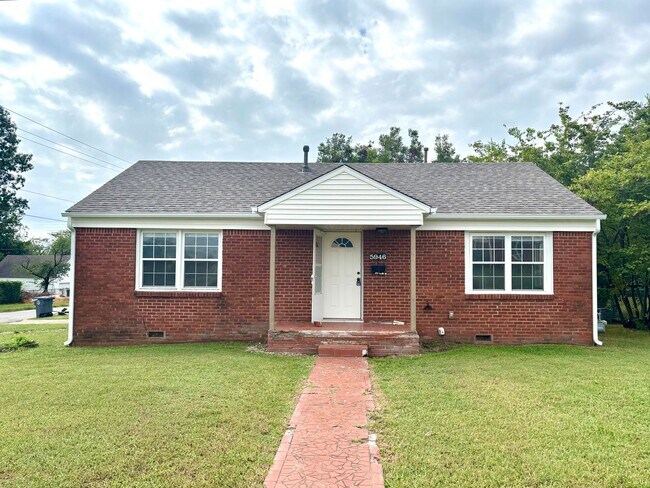 Primary Photo - Newly Updated 2-bedroom, 1-bathroom Home