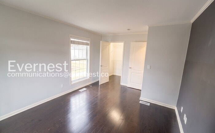 Building Photo - 7390 Fox Mill Rd