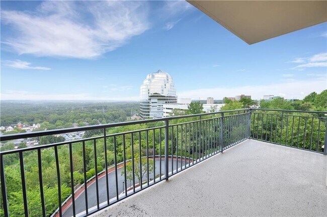 Building Photo - 2950 Mt Wilkinson Pkwy SE