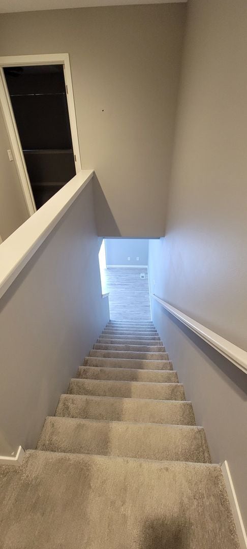 Building Photo - 2 bed/2.5 bath condo for rent