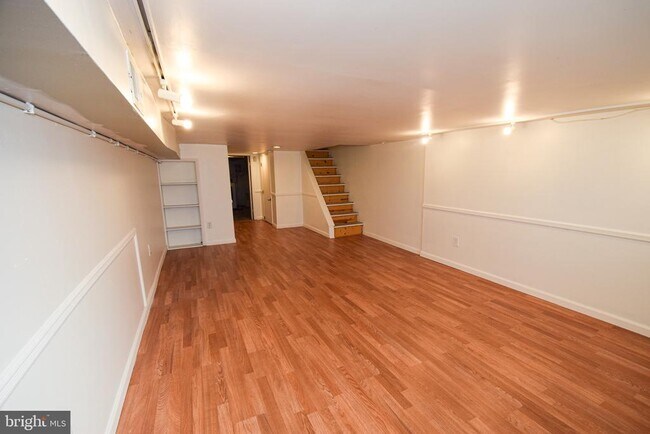 Building Photo - 3606 Hudson St