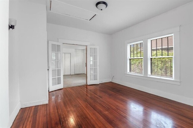 Building Photo - 1601 Holman St