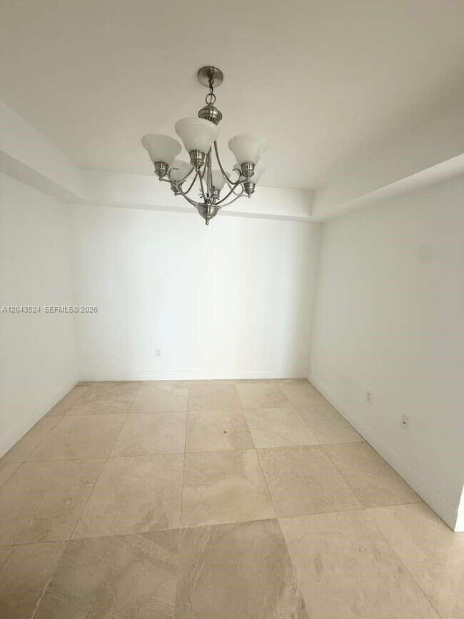 Building Photo - 16400 Collins Ave