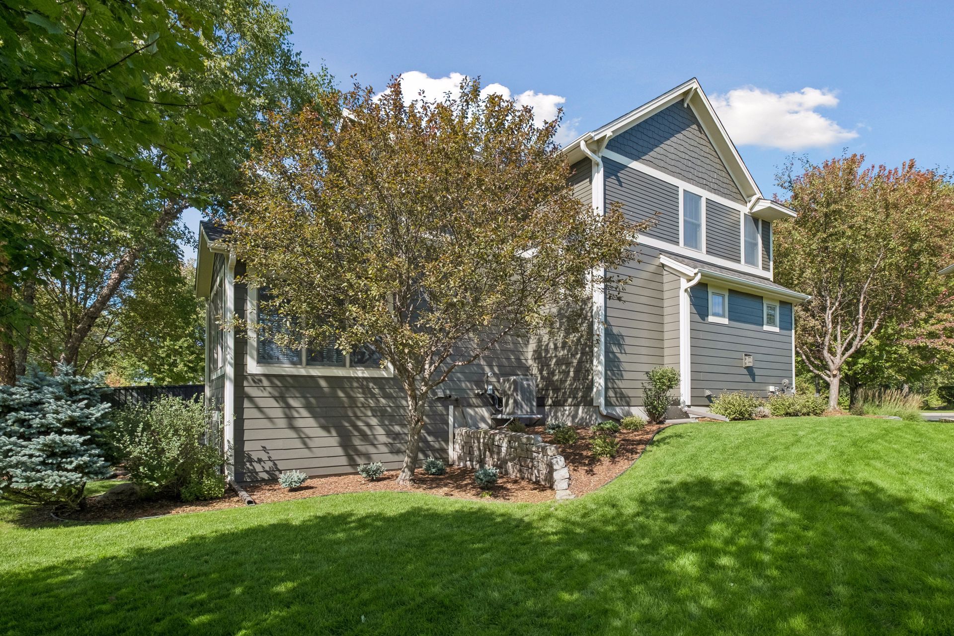 Building Photo - 14272 Grantaire Ln N