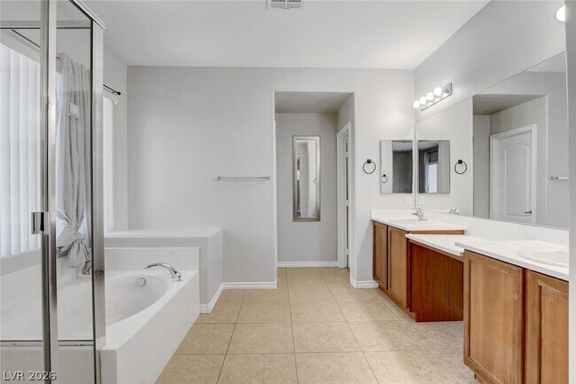 Building Photo - 4032 Gaster Ave
