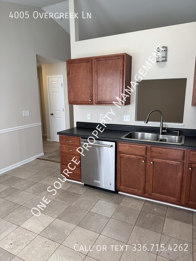 Building Photo - 4005 Overcreek Ln