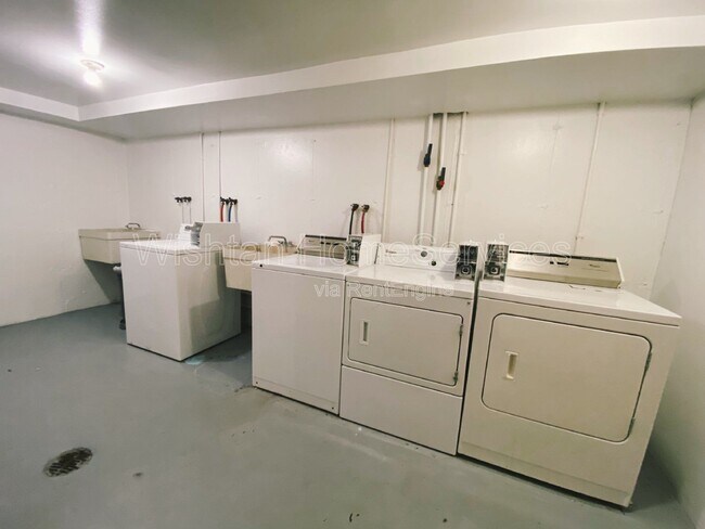 Building Photo - 201-220 Charleston Blvd