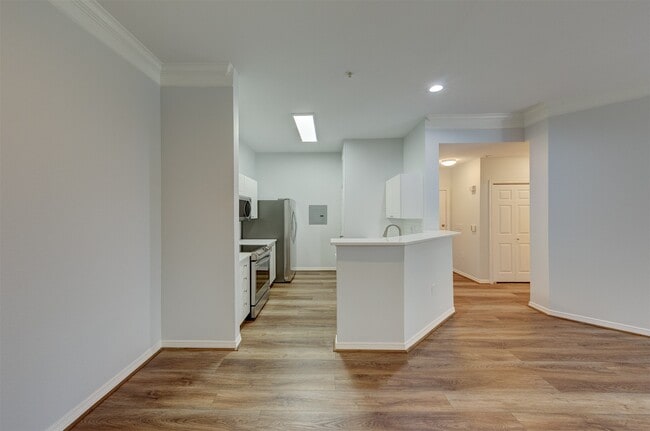 Building Photo - 3045 Marina Bay Dr