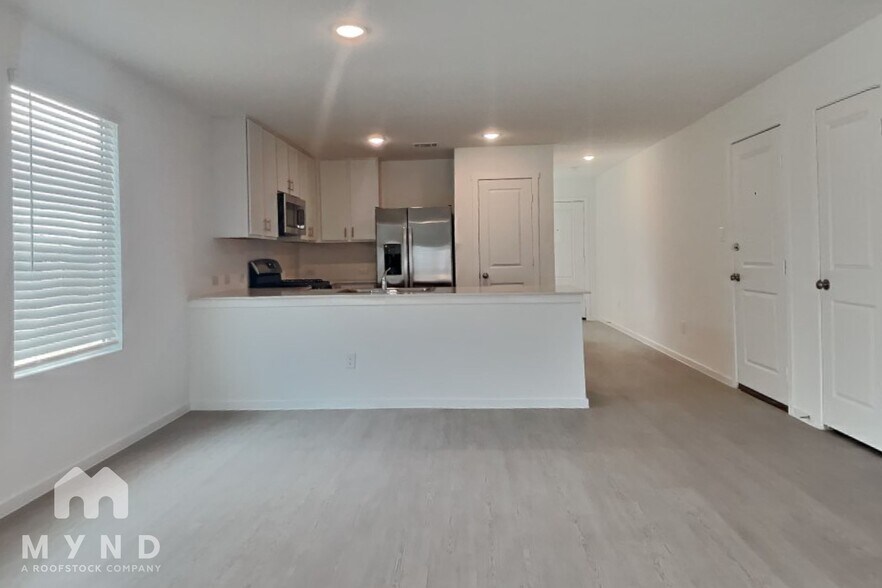 Building Photo - 7127 Sapphire Rdg