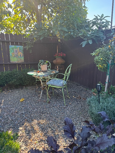 Building Photo - 6 Gundry Ave