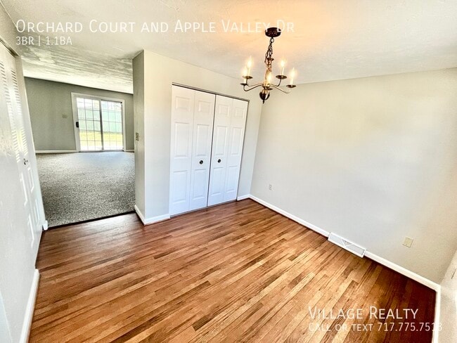 Building Photo - 302 Orchard Ct