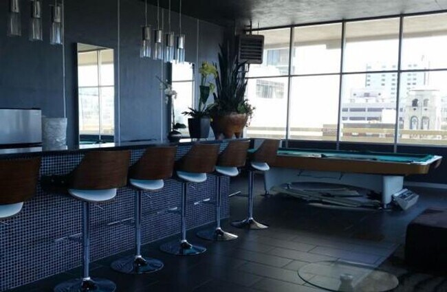 Building Photo - 100 N Arlington Ave