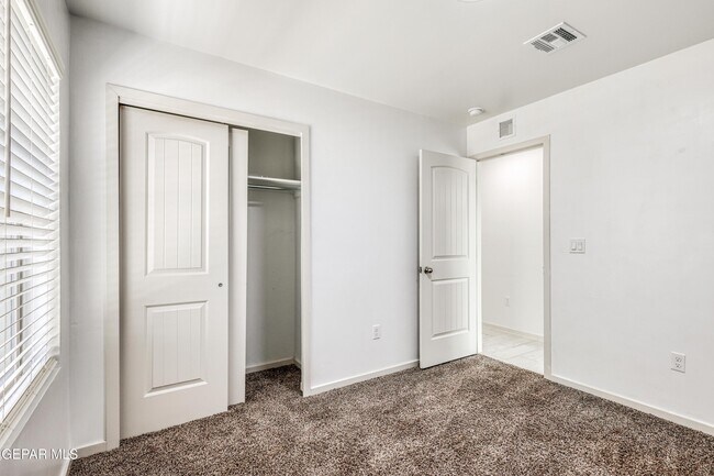 Building Photo - 12441 Polo Norte Dr