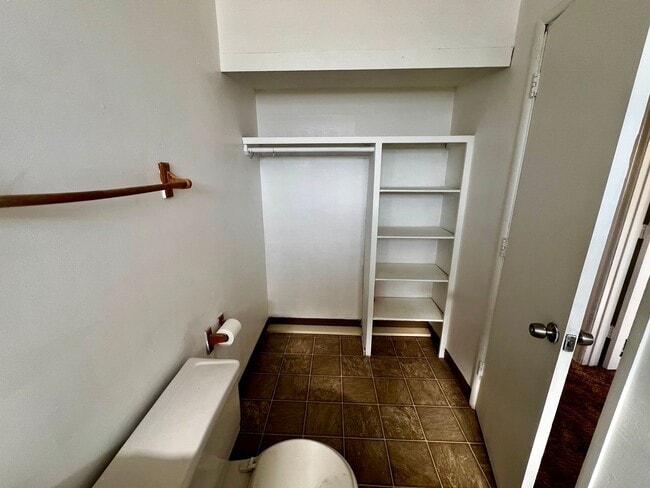 Building Photo - 6548 Sahara Ave