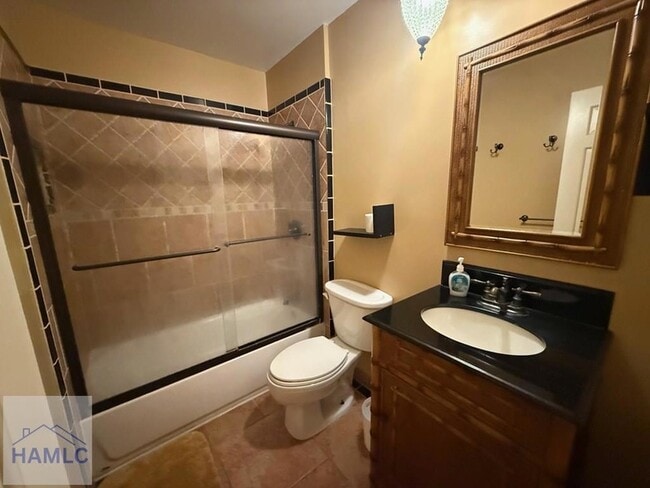 Building Photo - 619 Olmstead Dr