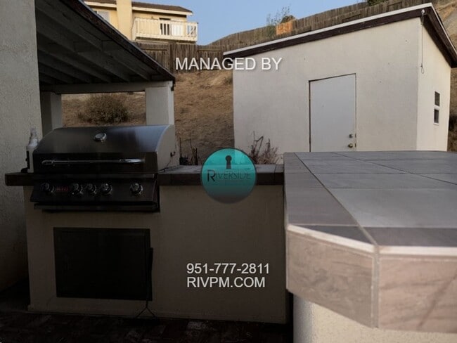 Building Photo - INTRODUCING A RARE GEM IN MORENO VALLEY!! ...