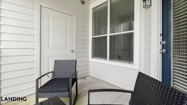 Building Photo - 14807 Woodland Hills Dr