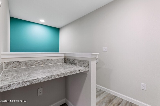 Building Photo - 8822 Eaton Ave