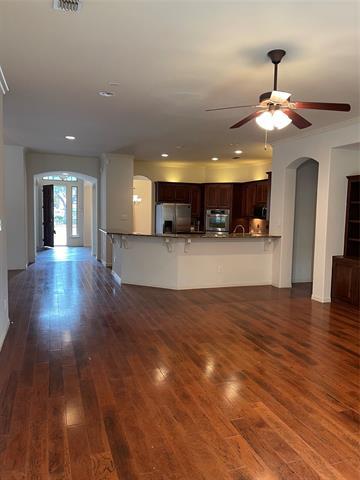 Building Photo - 5412 Bentrose Dr