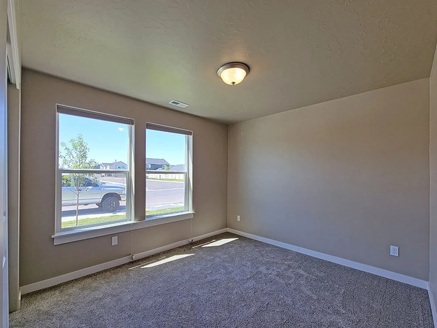 Second Room - 1096 N Ryde Ave