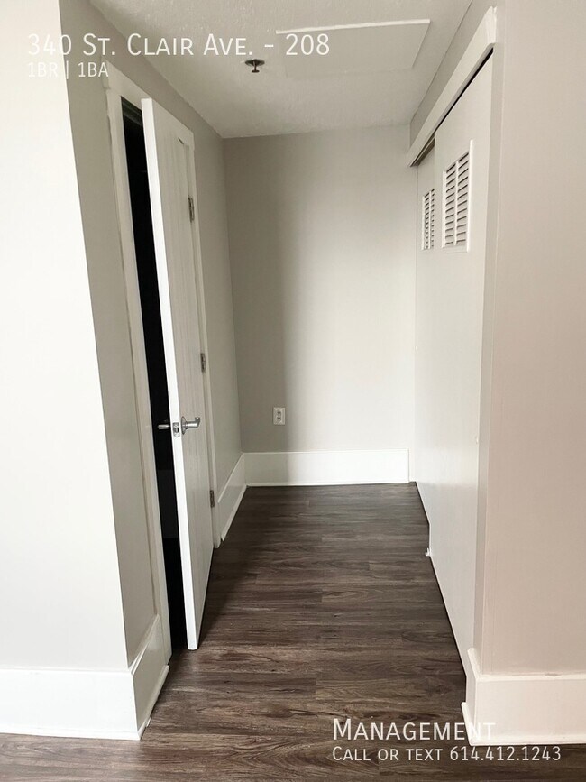 Building Photo - 340 St Clair Ave