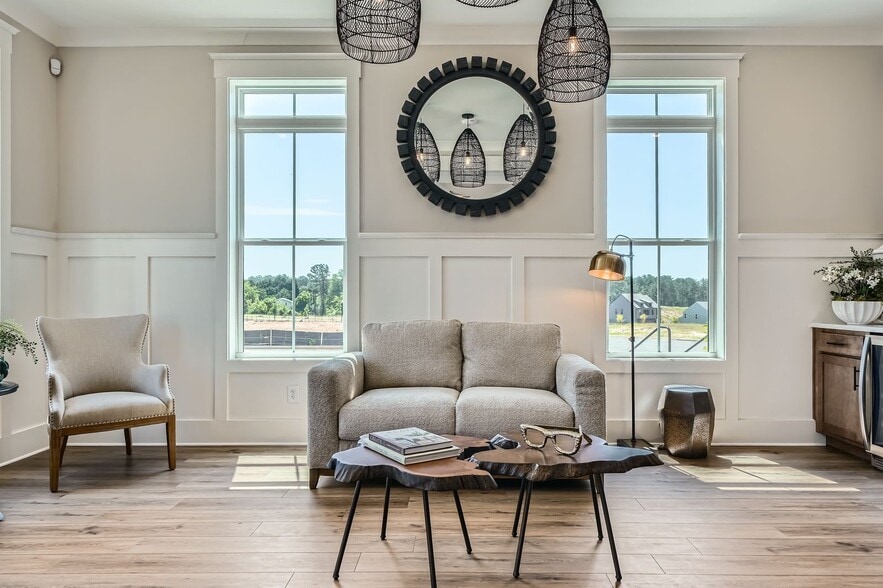 Building Photo - 29 Avian Wy