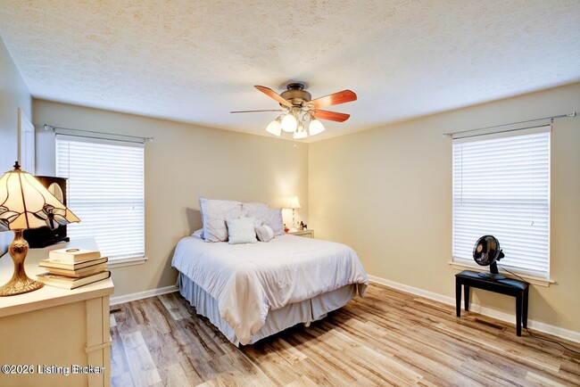 Building Photo - 8713 Hickory Falls Ln