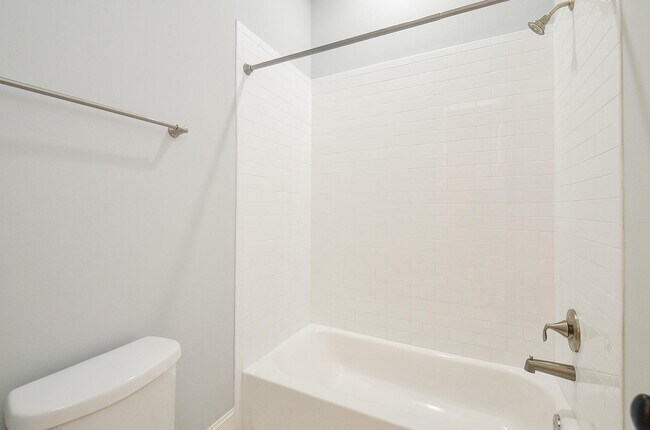 Building Photo - 2511 Judiway St